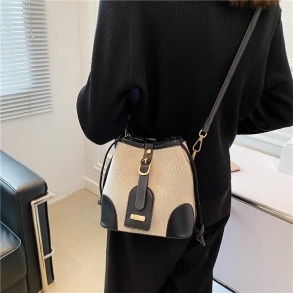 Straw Braided Adjustable Strap Crossbody Bag - Picture 4 of 14